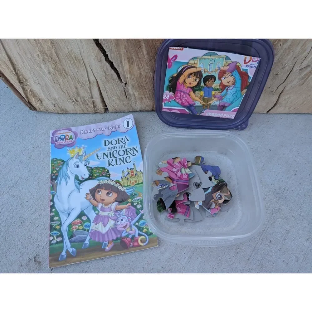 Dora and the Unicorn King (Ready-To-Read Dora the Explorer - Level 1) & Puzzle